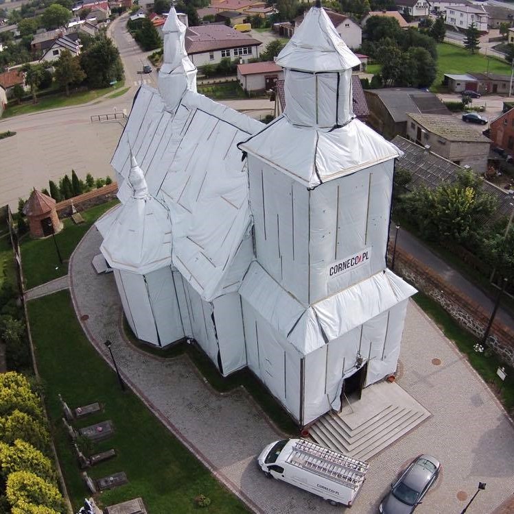 Fumigacja Kościołów, Gazowanie zabytków